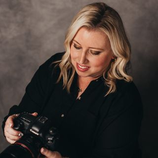 Profile Picture of REGINA | Austin Photographer (@queenfridayphotography) on Instagram