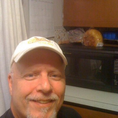 Profile Picture of Bob Chadwick (@bluesman9653) on Twitter