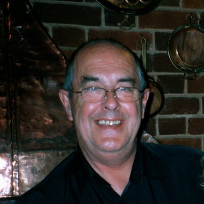 Profile Picture of Derek Hammond (@bringback70mm) on Twitter