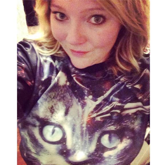 Profile Picture of Candice Renee (@candiladida) on Poshmark