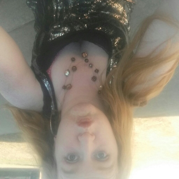 Profile Picture of Alexandrea Phillippe (@aphillippe) on Poshmark