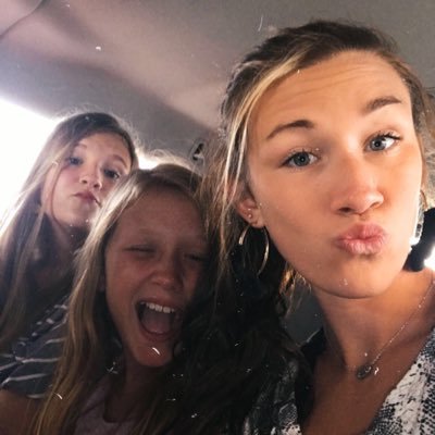 Profile Picture of Erin Clardy❁ (@erin_clardy) on Twitter