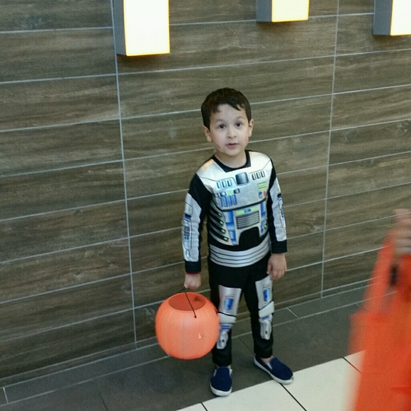 Rekia Hamdad - Poshmark Profile Picture of Rekia Hamdad (@kayouch) on Poshmark