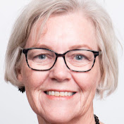Profile Picture of Julie Chisholm (@juliechiz) on Youtube