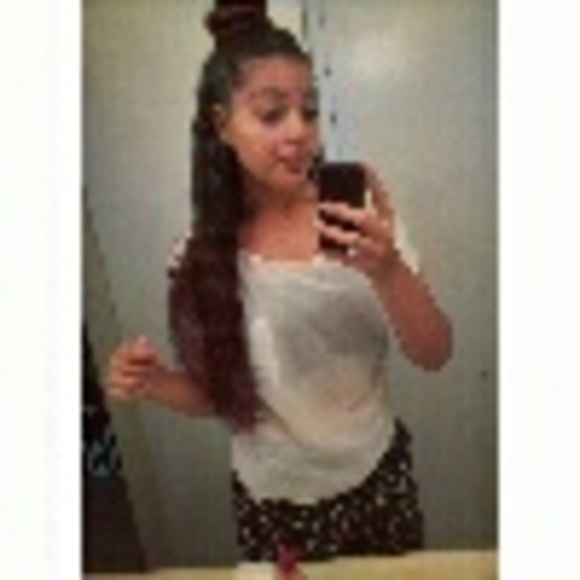 Profile Picture of Monique Riddle (@moniqueriddle) on Poshmark