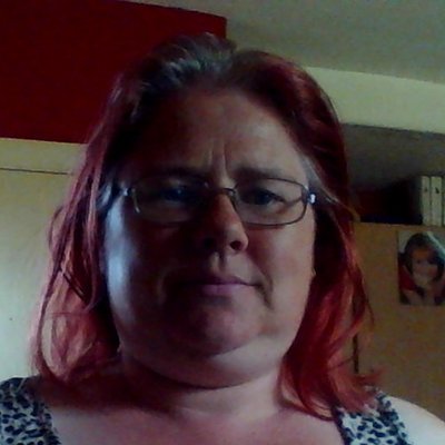 Profile Picture of Elizabeth Halstead (@dizzy_2007) on Twitter
