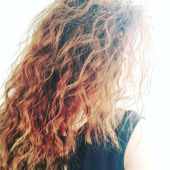 Profile Picture of Inness Inness (@innesa_baleiro) on Poshmark