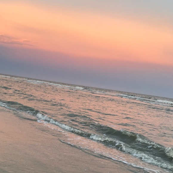 Profile Picture of Kayla Russina (@kr1467) on Poshmark