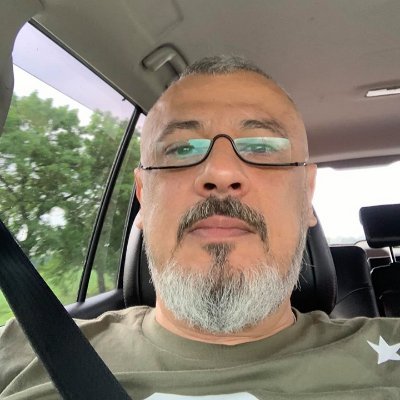 Profile Picture of Raphael Simon (@Raphael90459800) on Twitter