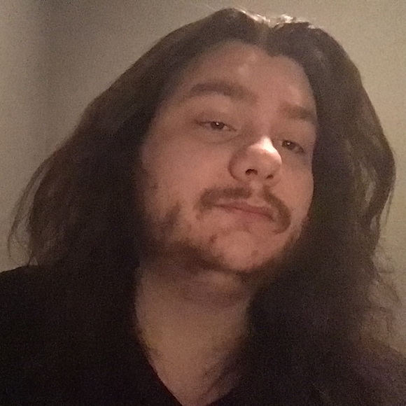 Profile Picture of Kyle Winters (@ampkoliderx) on Poshmark