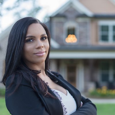Profile Picture of Jasmine E. Etheridge (@jasminesellsatl) on Twitter