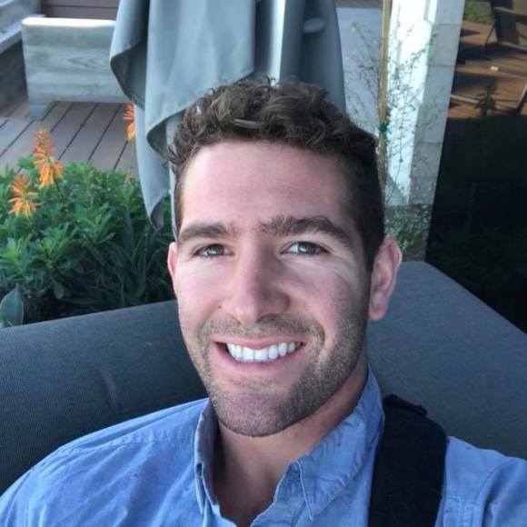 Profile Picture of Jason Torf (@jasontorf) on Poshmark