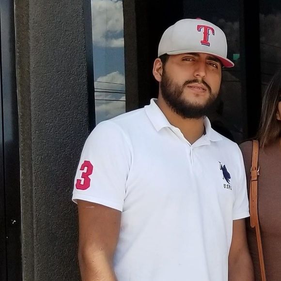 Tomas Alvarado - Poshmark Profile Picture of Tomas Alvarado (@tmo_tom) on Poshmark