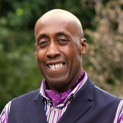 Profile Picture of Fitzroy Andrew (@FitzAndrew60) on Twitter