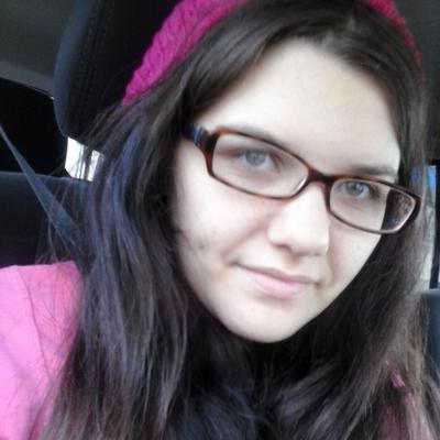 Profile Picture of Amber June Eggert (@JuneEggert) on Twitter