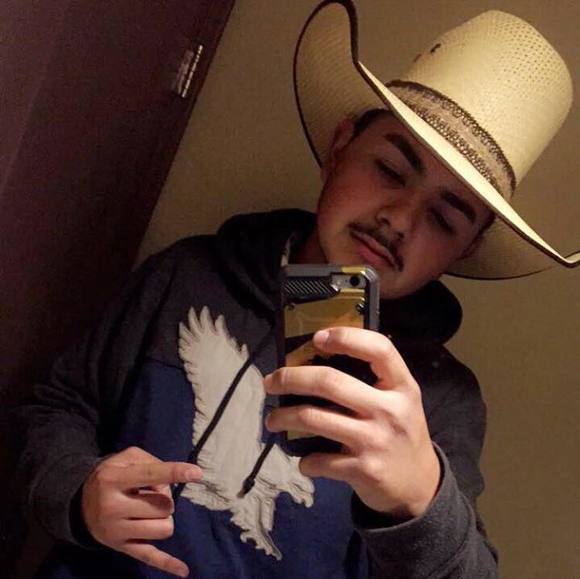 Profile Picture of Ernesto jr. Plata (@plata234) on Poshmark