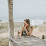 Profile Picture of Roxy / Roxanne (@roxy.roxanne) on Instagram