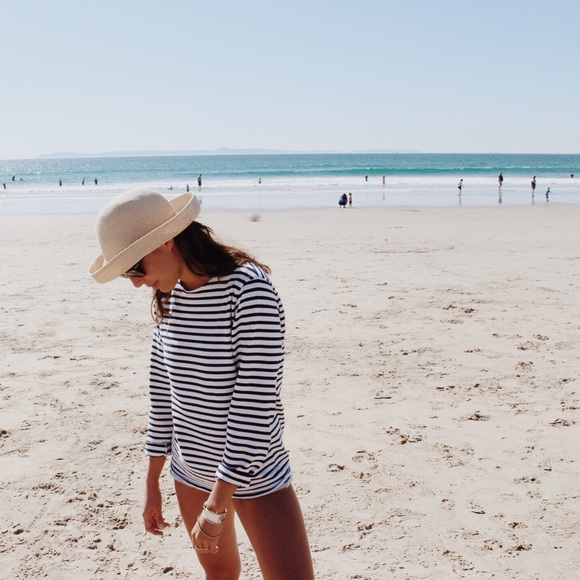 Profile Picture of Anna Shortley (@labanana) on Poshmark