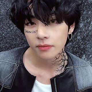 Profile Picture of Andrew Wolfhard (Clark) (@taehyung.kyller) on Facebook