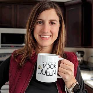 Profile Picture of Rachael | Booklist Queen (@booklistqueen) on Instagram