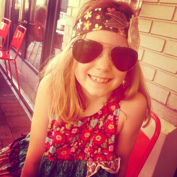 Profile Picture of Sarah Zipfel (@sarahzip) on Poshmark