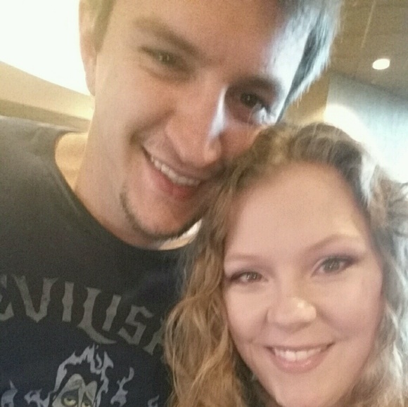 Profile Picture of Shae Allen (@sashleya22) on Poshmark