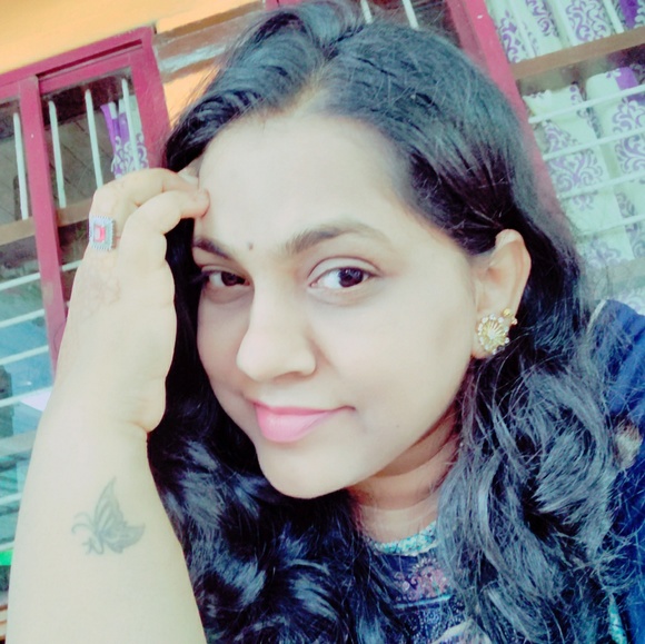 Profile Picture of Rashmi kiran Devadiga (@rashmi461) on Poshmark
