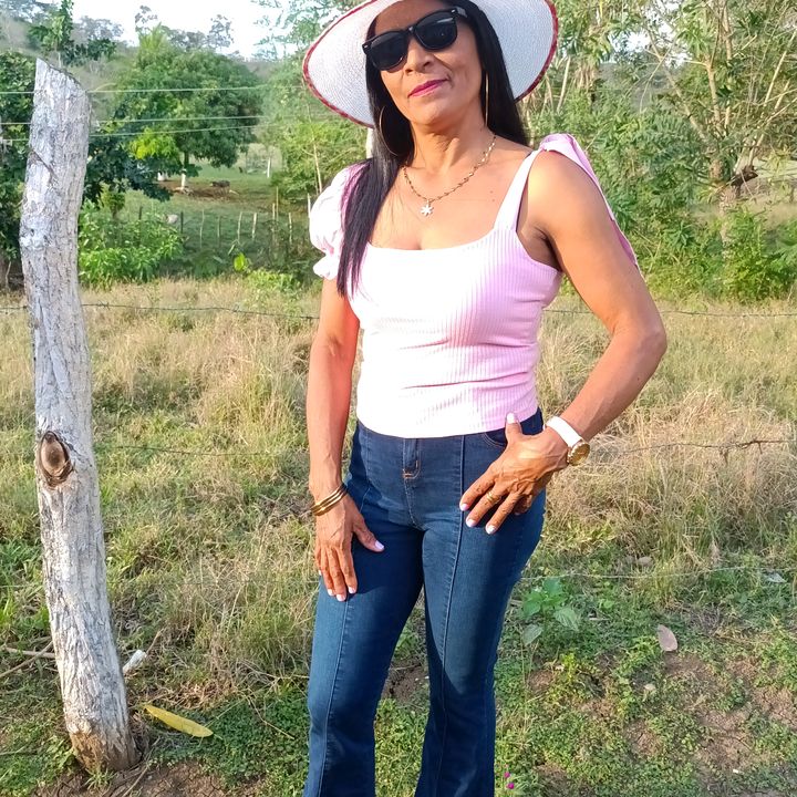 Profile Picture of Amada cuadrado (@amadacuadrado2023) on Tiktok