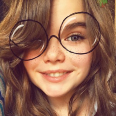 Profile Picture of Sam Pfeffer (@fairymares) on Twitter