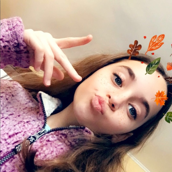 Profile Picture of Maggie Mcpoyle (@maggiemcp01) on Poshmark