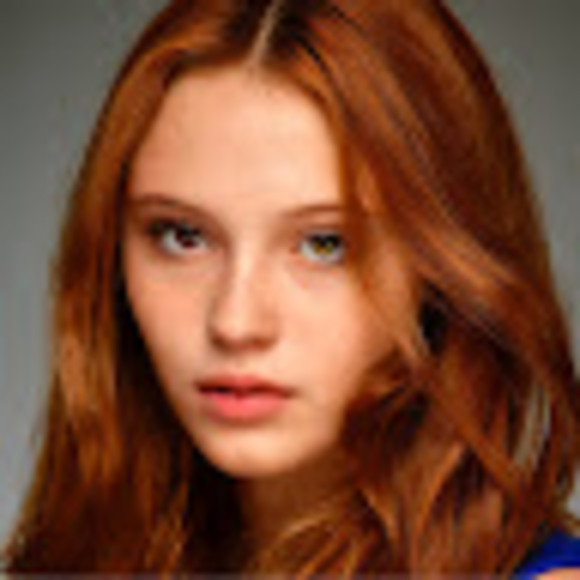 Profile Picture of Delancey Shapiro (@delanceyshapiro) on Poshmark