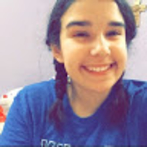 Profile Picture of Laila Mcknett (@lailamcknett) on Poshmark