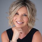 Profile Picture of Barb Nicholson (@barbnicholsonart) on Instagram