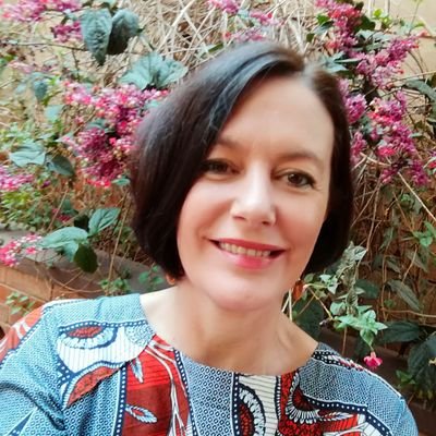 Profile Picture of Lara Burger (@burger_lara) on Twitter