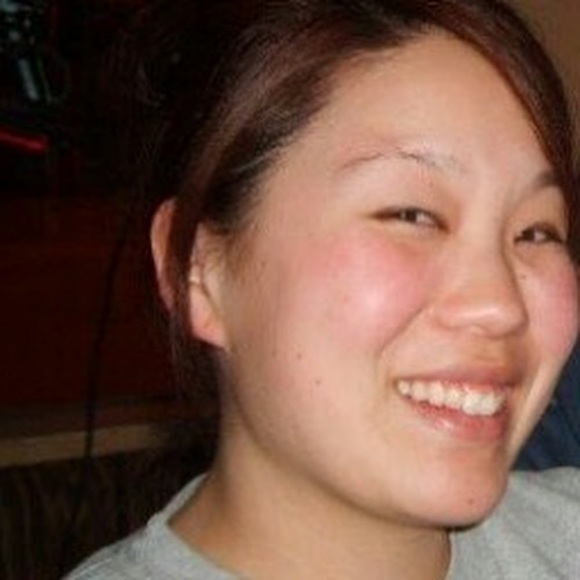 Profile Picture of Sydne Weerts (@koreansyd) on Poshmark