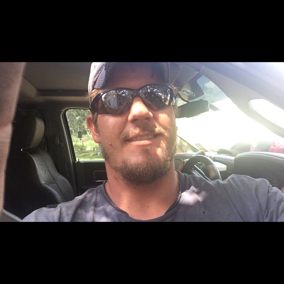 Profile Picture of Jason Hargis (@jason_hargis) on Poshmark