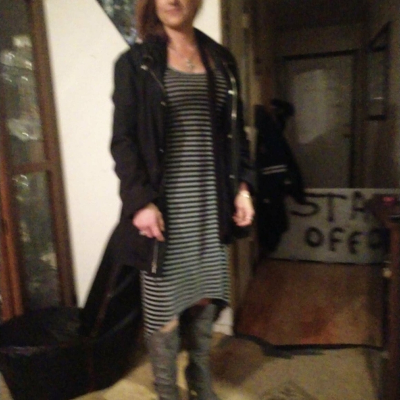 Profile Picture of Desiree Carnessali (@dcarnessali36) on Poshmark