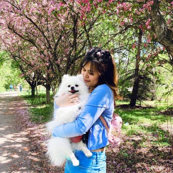 Camille Halasan - Poshmark Profile Picture of Camille Halasan (@camillehalasan) on Poshmark