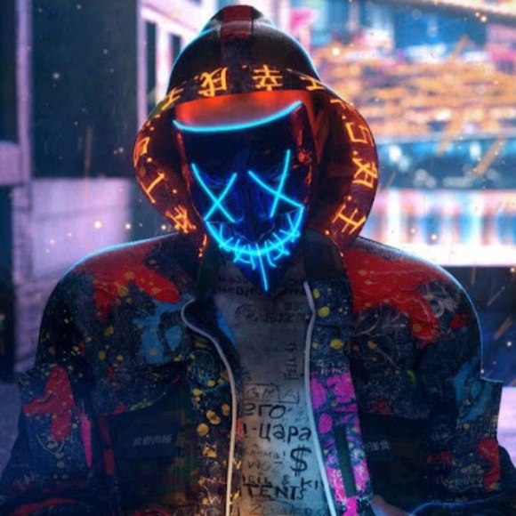 Profile Picture of Ryan Nimmo (@igrunningbear) on Poshmark