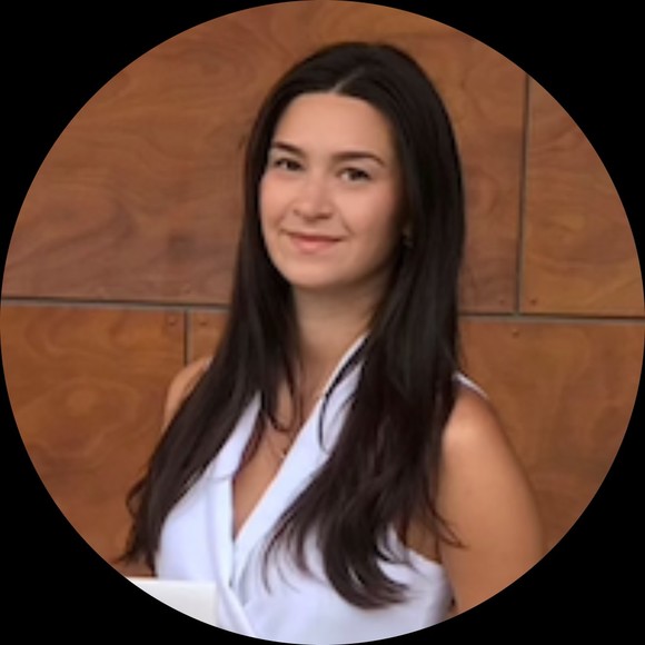 Profile Picture of Nikolina Zivkovic (@nikolinaziv) on Poshmark