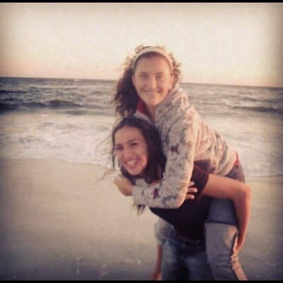 Profile Picture of Ling Smith (@merican7CQ1) on Twitter