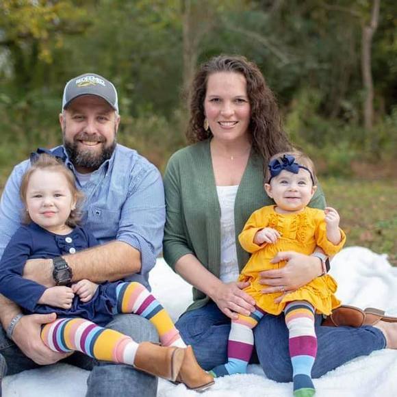 Profile Picture of Daniel Ratliff (@bigumpa) on Poshmark