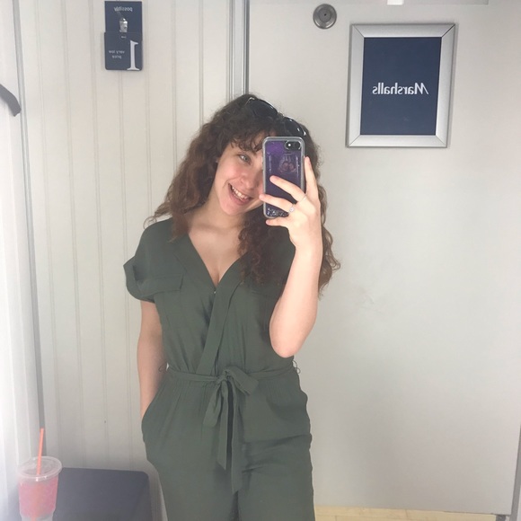 Profile Picture of Alexandra Mcdougall (@itsss_alex333) on Poshmark