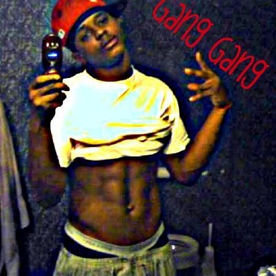 Profile Picture of Andre Ewing (@bigmeechbullet) on Twitter