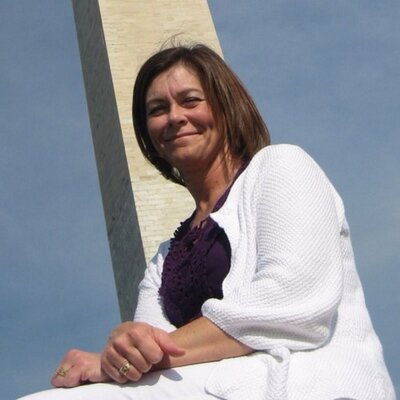 Profile Picture of Lisa Grau (@GrauHaus) on Twitter