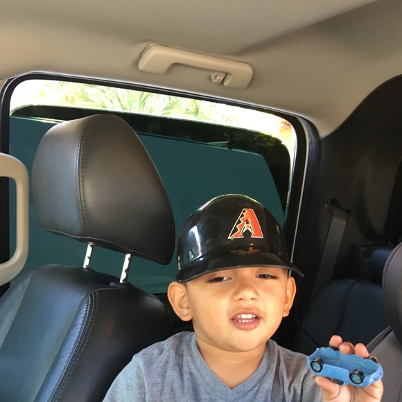 Profile Picture of Daniel Borges (@borges21d) on Poshmark