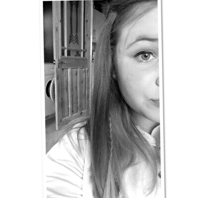 Profile Picture of Leah Jarvis (@leahjarvis112) on Twitter