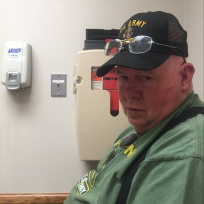 Profile Picture of Thomas A. Applebee (@ThomasApplebee) on Twitter