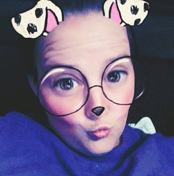 Profile Picture of Abigail Stroemer (@amoore1310) on Poshmark