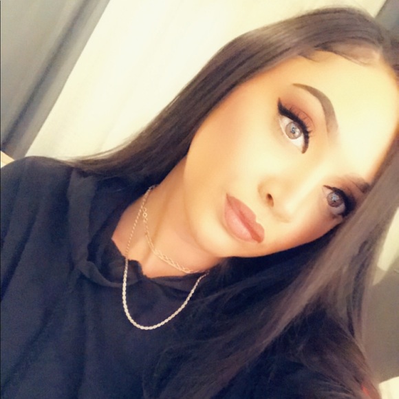 Profile Picture of Shawnta Raeford (@sraeford) on Poshmark